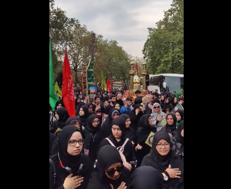 فيديو / مسيرة واسعة بأربعينية الإمام الحسين(ع) في العاصمة البريطانية "لندن"