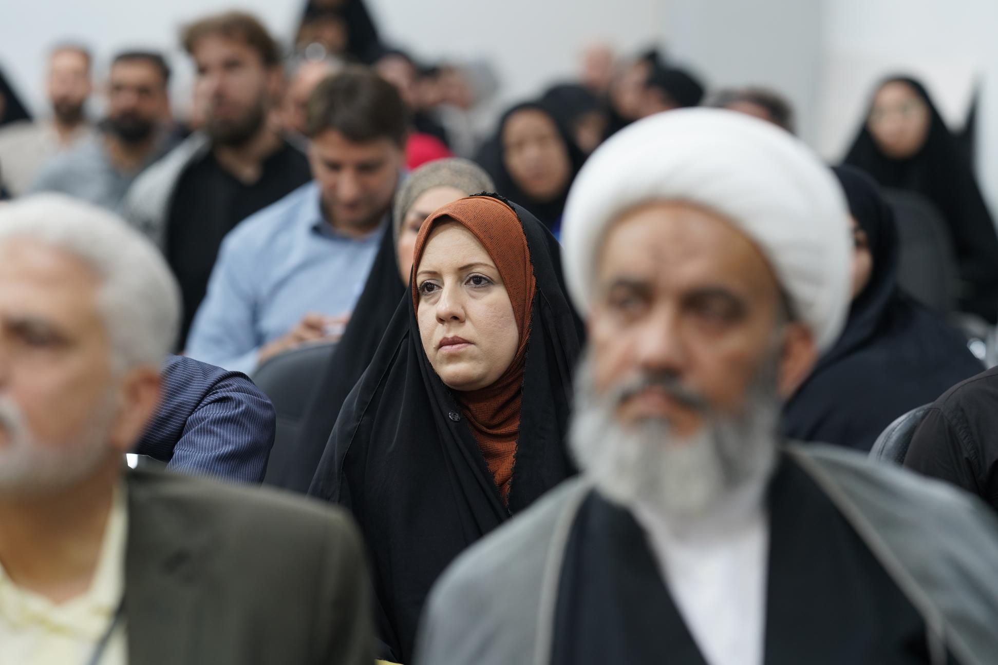 الاعلامي الجزائري د.ابو زكريا: الامام الحسين(ع) هو الامتداد الطبيعي للرسول الأعظم(ع) ولولاه لاعتنقنا اسلاما آخرا+(صور)