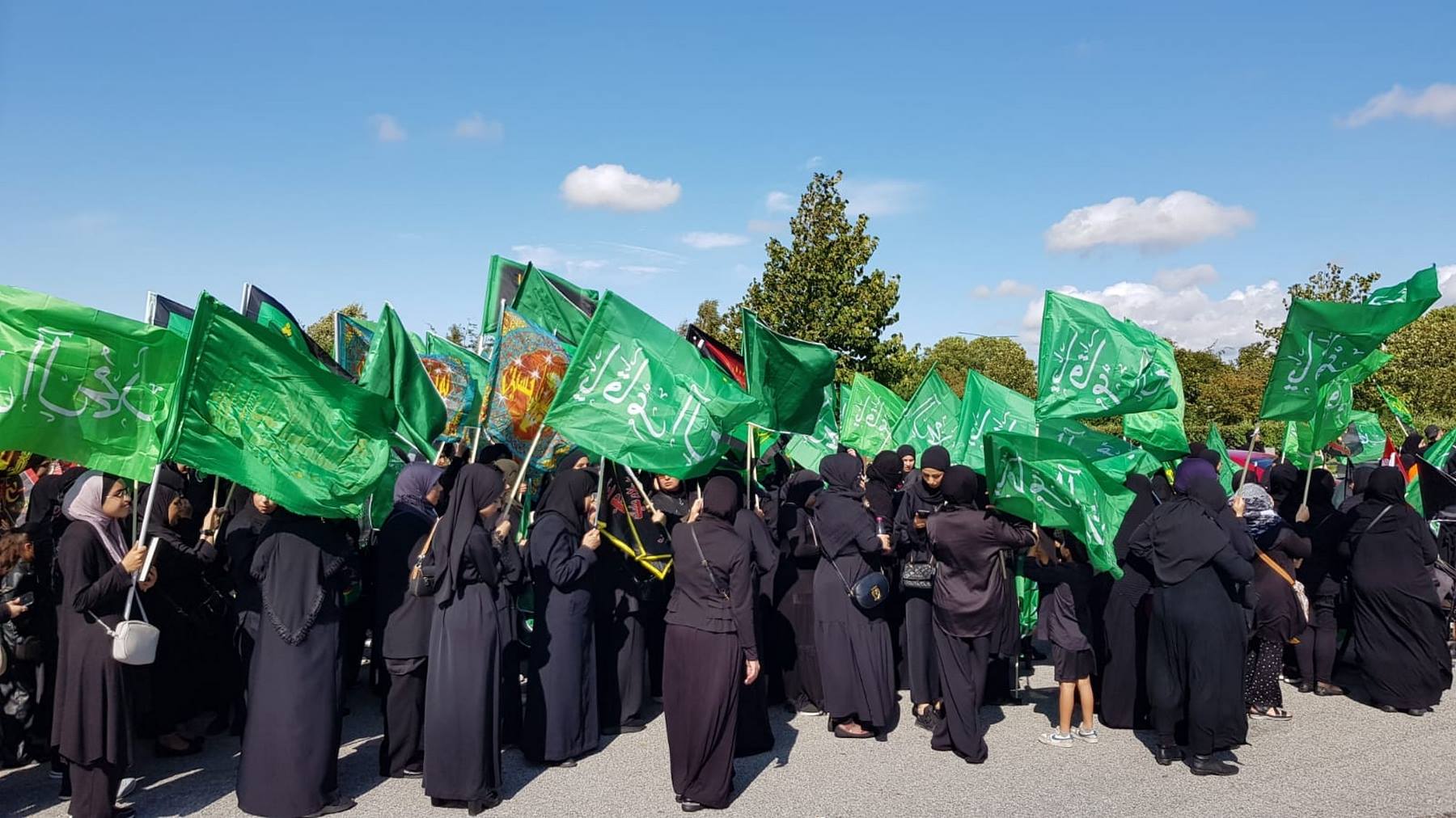 Video: Arbaeen procession in Malmo, Sweden 