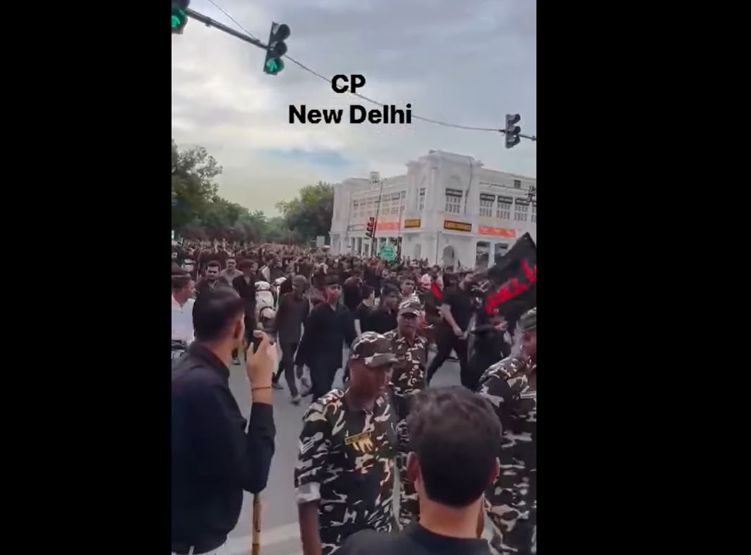 Video: Arbaeen walk in New Delhi, India