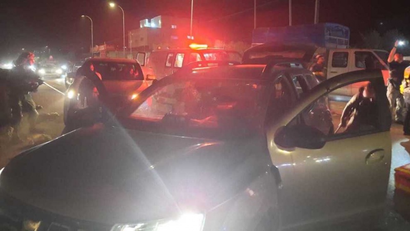  Zwei Siedler bei anti-zionistischer Operation palästinensischer Widerstandskämpfer verletzt