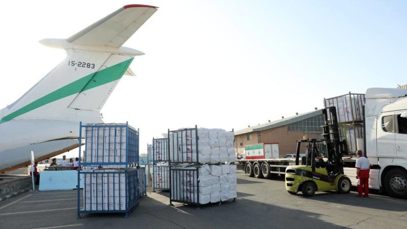  Красный Полумесяц отправил в Ливию партии гуманитарной помощи в 40 тонн