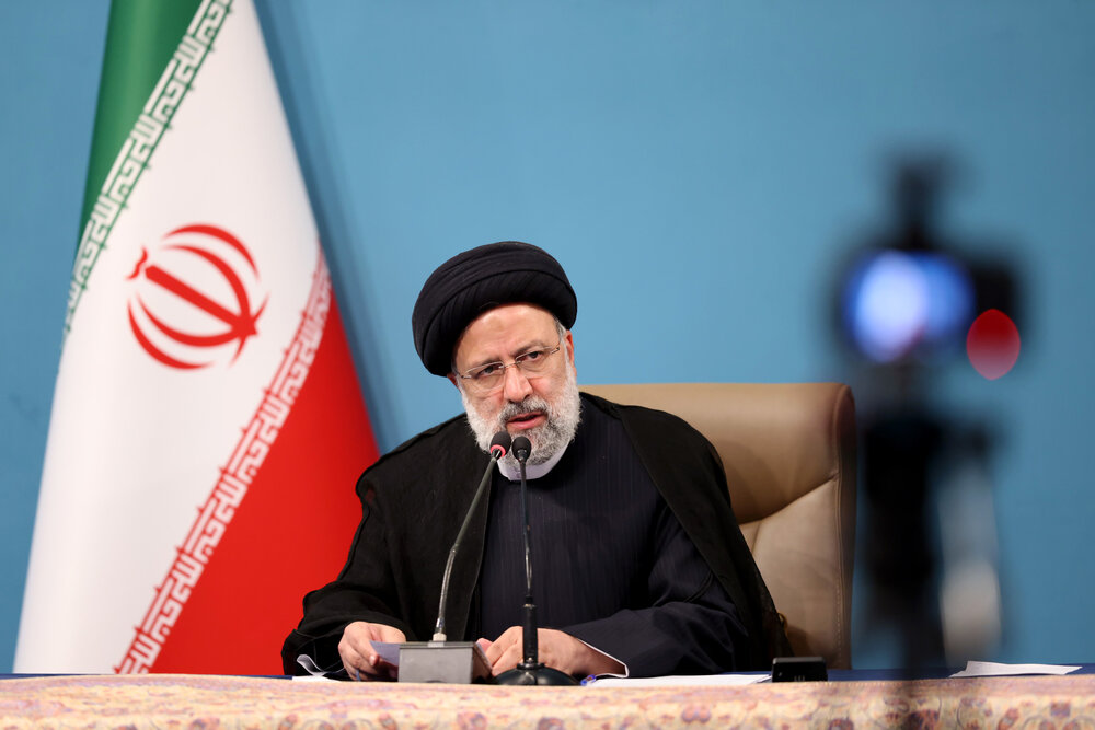 رئيسي لدى وصوله نيويورك: سنوصل صوت الشعب الإيراني الذي بات اقوى من قبل إلى العالم