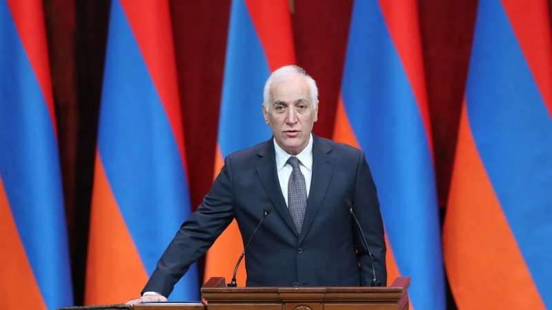  Ереван: С Баку идут очень трудные переговоры