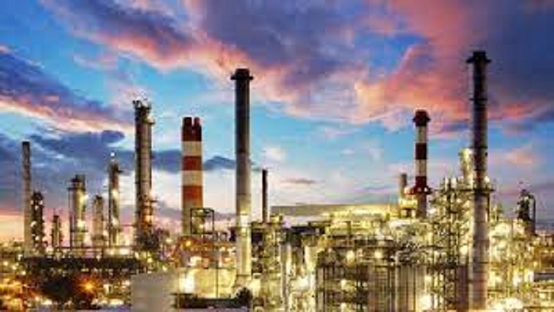  L'Iran investe 50 miliardi di dollari per aumentare la produzione di petrolio e gas