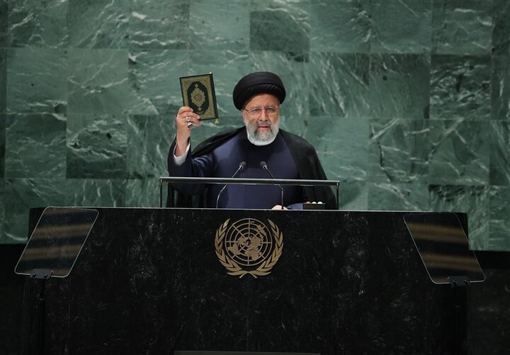 رئيسي: معاداة الإسلام والفصل العنصري الثقافي لا يليق بالإنسان المعاصر 