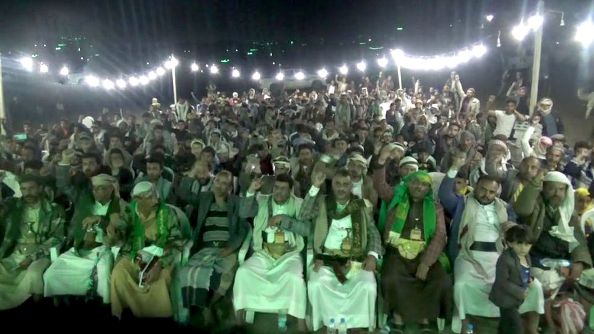 وزير الإرشاد اليمني: ان التمسك بمبادئ الدين وبالرسول يحصن الأمة من محاولة الأعداء لإفسادها وإبعادها عن نور الهدى