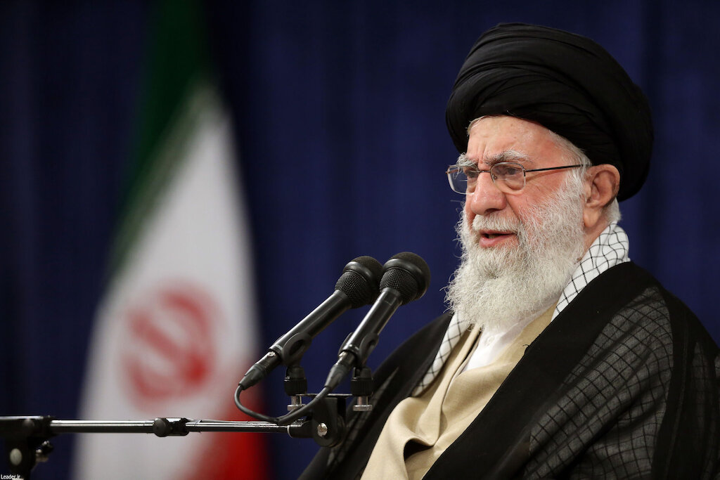 Imam Khamenei: US cannot interfere in various governments like before / Video