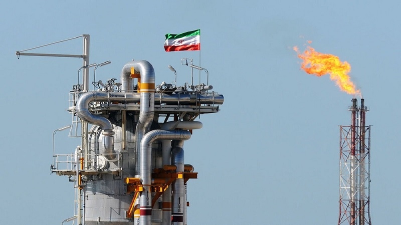  イランが、石油・ガスの生産量増加に向け500億ドル投資