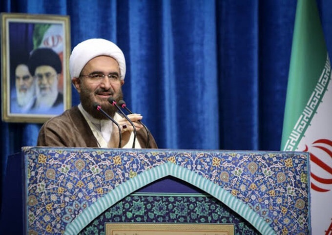 خطيب جمعة طهران: كلمة السيد رئيسي في الأمم المتحدة جسدت دبلوماسية المقاومة