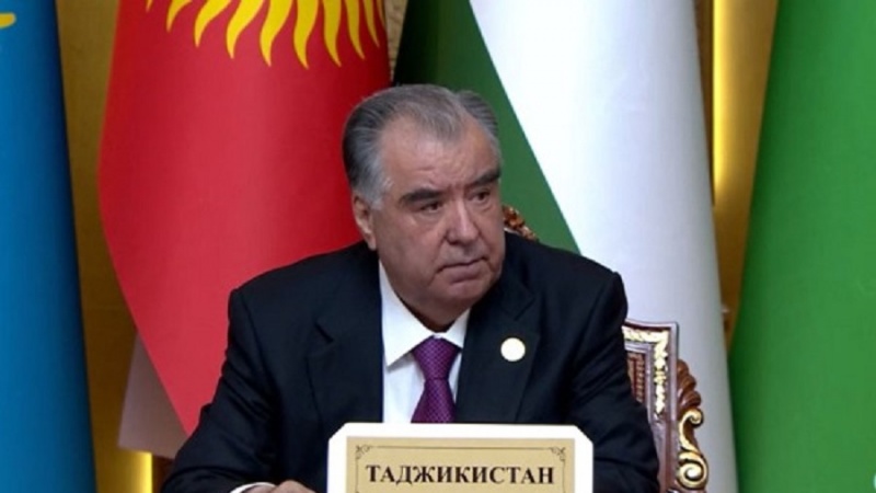 Раҳмон: Мушорикати сиёсии ҳамаи қавмиятҳо заминасози суботи Афғонистон аст
