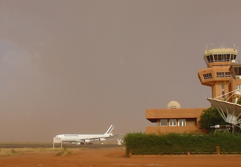 النيجر: هيئة الطيران تمنع الطائرات الفرنسية من عبور مجالها الجوي