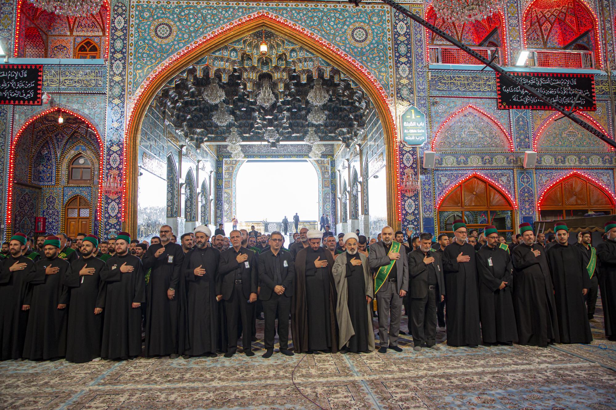 إحياء منتسبي العتبتين المقدّستين ذكرى شهادة الإمام الحسن العسكري (ع)+(صور)