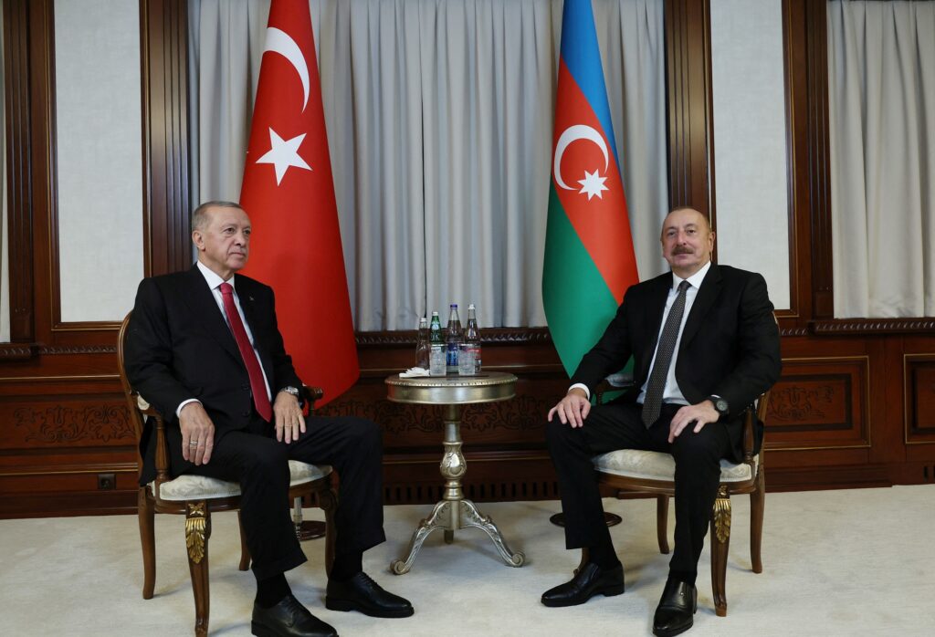 اردوغان يصف انتصار اذربيجان بضم اقليم قره باغ بأنه فخر لتركيا