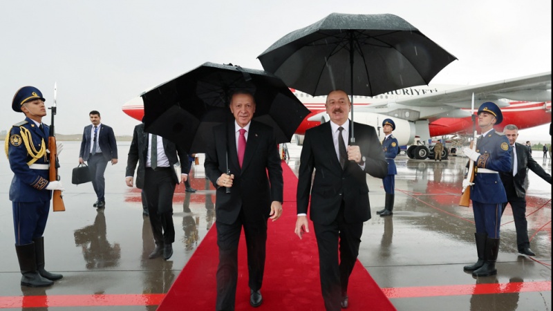  Erdogan begrüßt Leistung Aserbaidschans in Karabach
