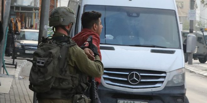 Ушаг гатили олан ишғалчы сионист Исраил гүввәләри Рамаллаһын шәргиндә 4 фәләстинлини һәбс едиб