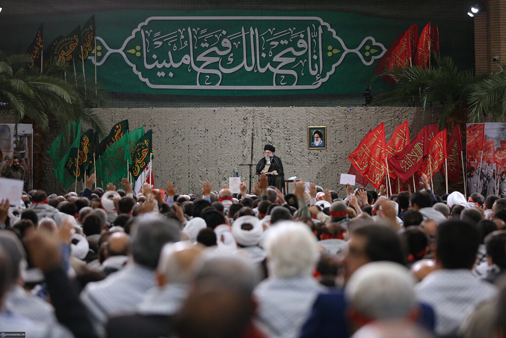 Imam Khamenei: logic of power in Islam is not logic of supremacy / Video