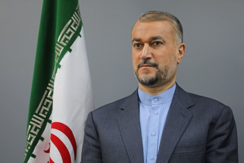 أمريكا تمنع وزير خارجية إيران من دخول واشنطن