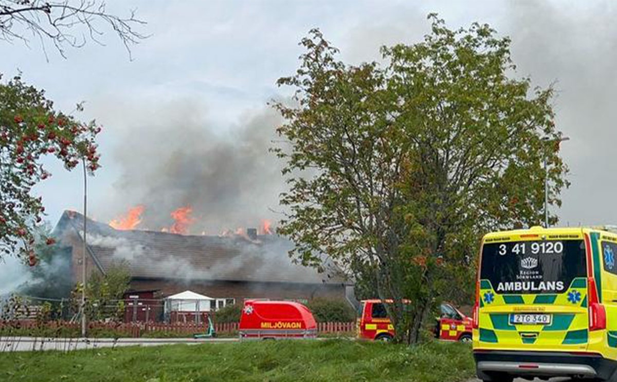 آتش زدن عمدی مسجدی در سوئد + ویدیو