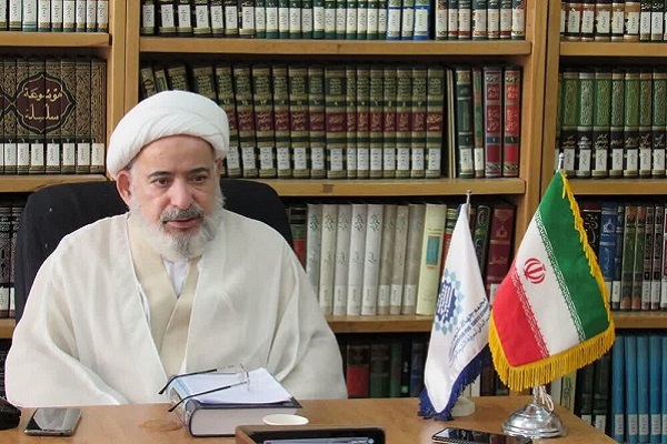 مراکز آموزشی «درسنامه امامت اهل‌بیت(ع) در قرآن» را در سرفصل‌های خود وارد نمایند