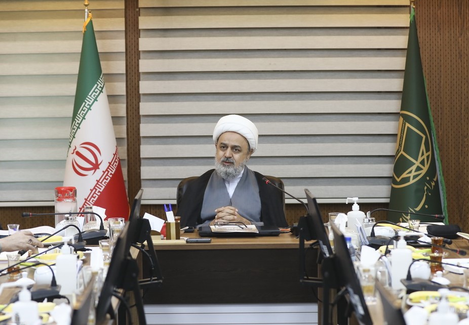 Top Shia cleric condemns those justifying desecration of holy Quran as freedom