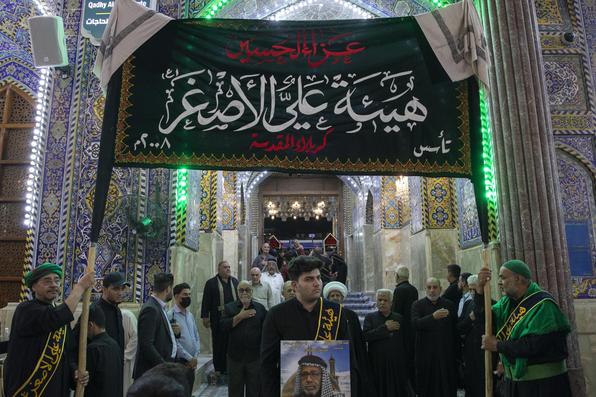 احياء ذكرى رحيل سيد البطحاء جد النبي الأكرم (ص) في مدينة كربلاء المقدسة+(صور)