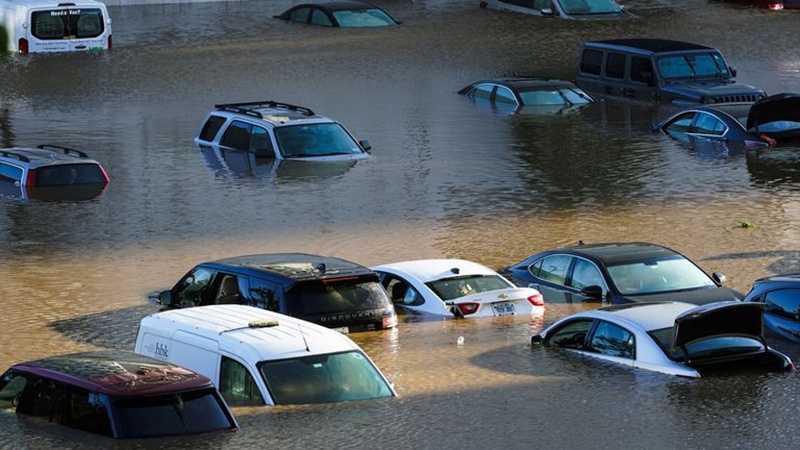 Dilanda Banjir Bandang, Gubernur New York Umumkan Kondisi Darurat