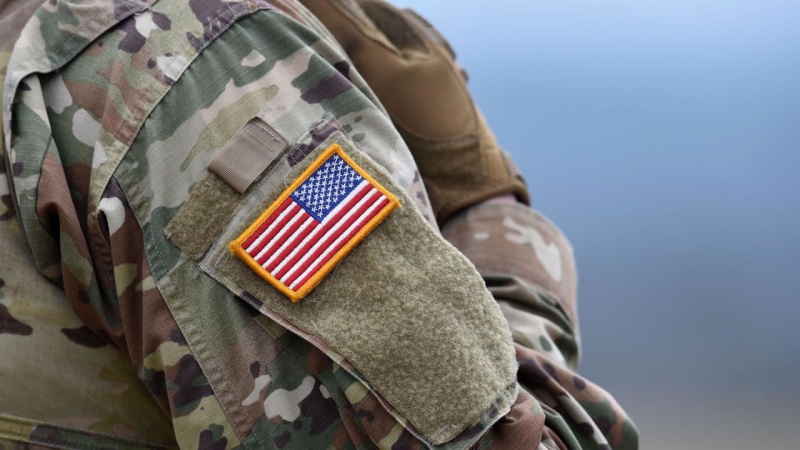 米国防総省、兵士の自殺数抑制に向け100以上の勧告承認