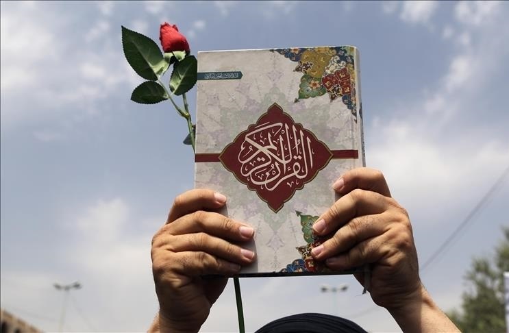 Pag-aresto sa 15 mga tao na sinubukang pigilan ang paglapastangan sa Banal na Quran