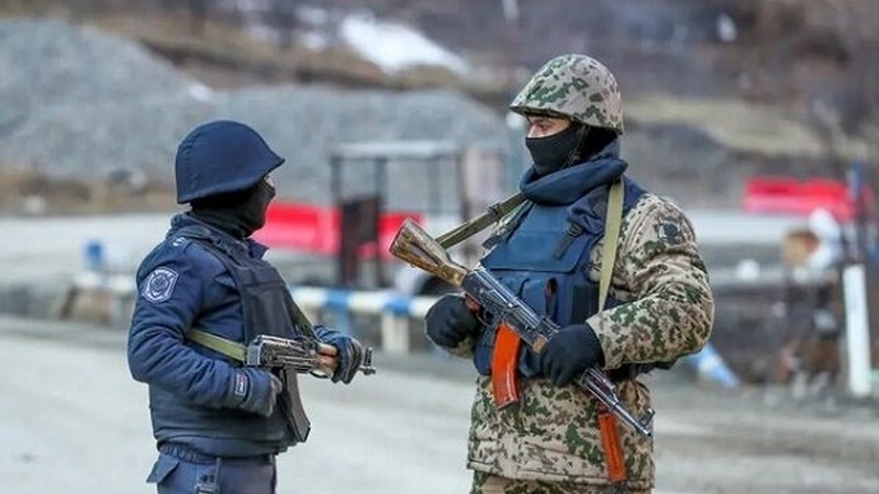  Переброски военных на совместной границе Азербайджанской Республики и Армении