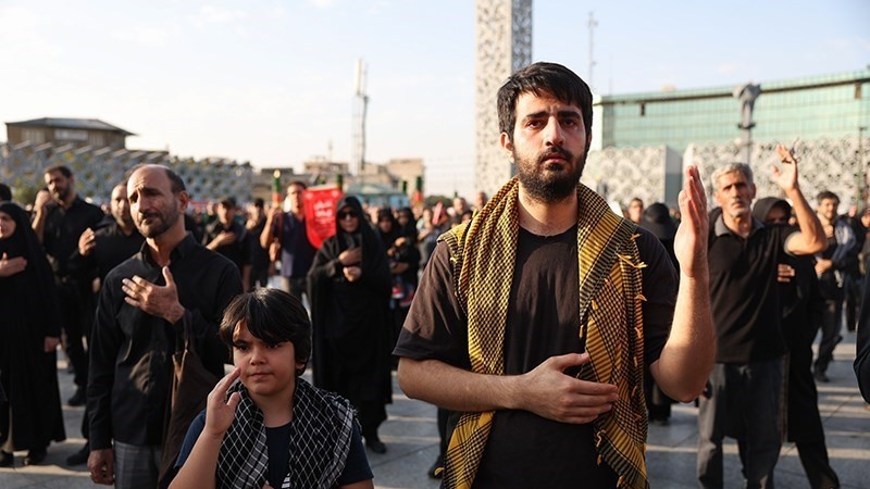  Кум в трауре в день Арбаина Хусейни