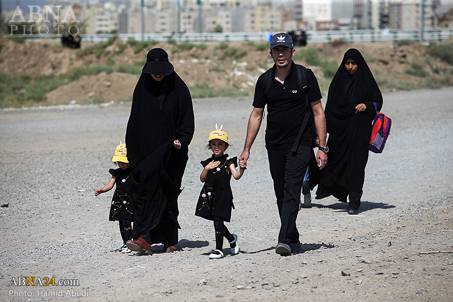 گزارش تصویری/ راهپیمایی جاماندگان اربعین در بلوار پیامبر اعظم(ص) قم