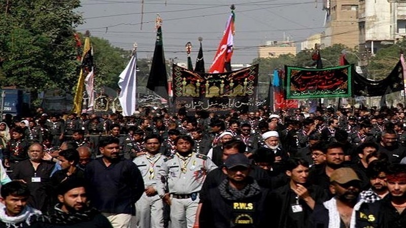 Pakistan witnesses Arbareen with religious enthusiasm