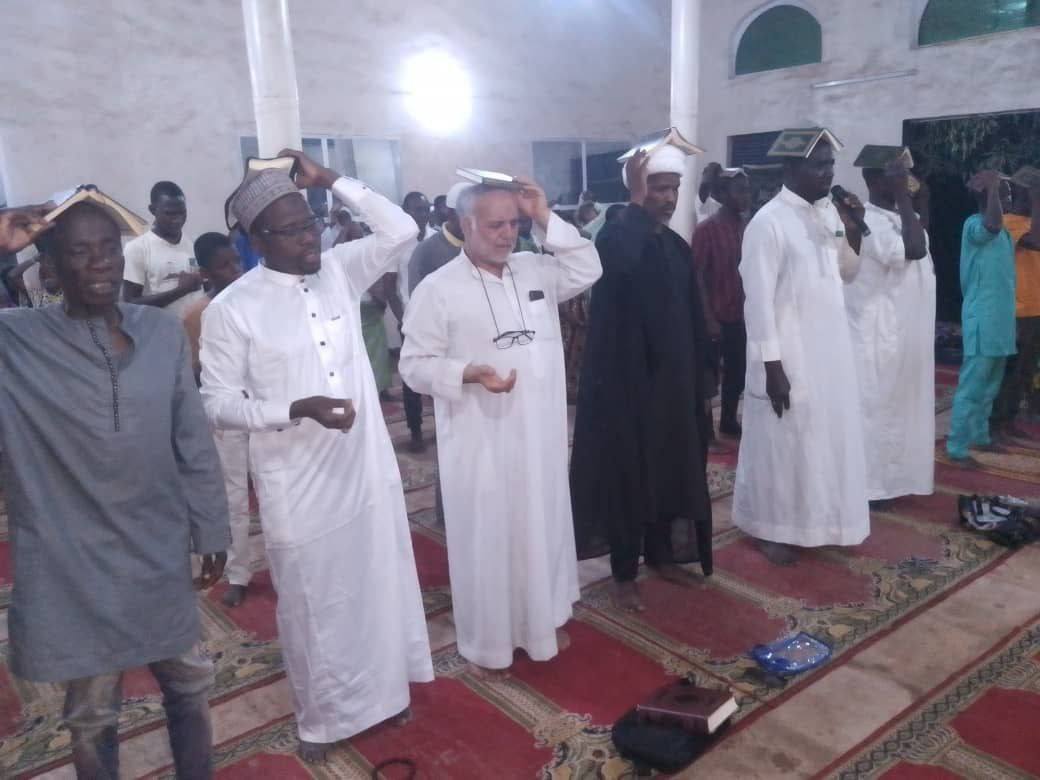 مجلس عزاء بذكرى شهادة امير المؤمنين (ع) واحياء ليلة القدر الثانية في دولة بنين+(صور)