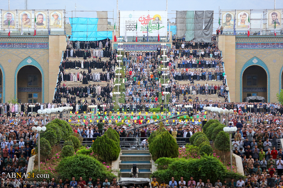 Video / İran'da Ramazan Bayram namazı