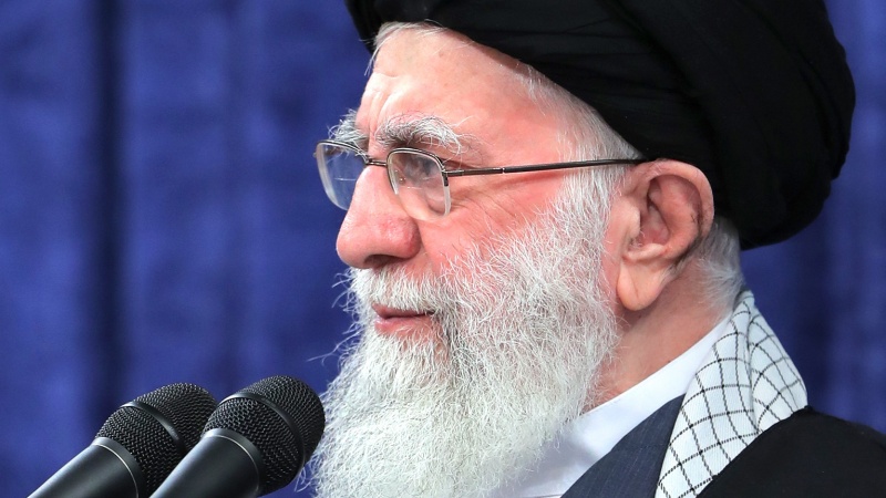 Imam Khamenei: "il regime sionista sarà punito per le sue azioni disumane"