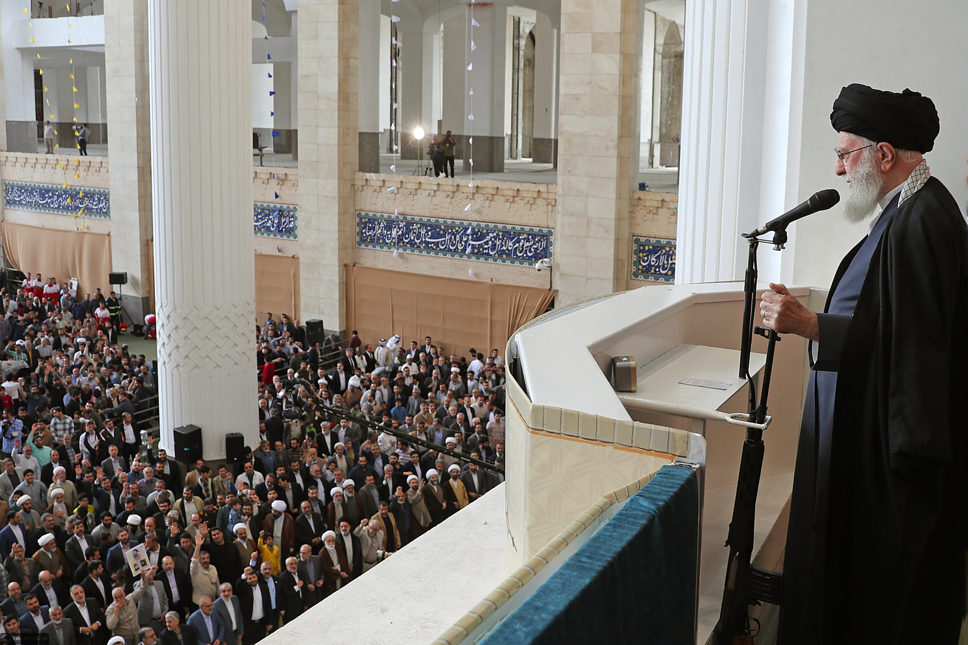 Ayetullah Hamanei: Siyonist Rejim cezalandırılacak