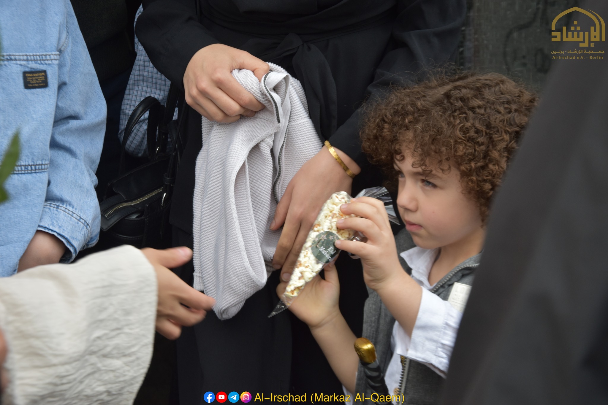 Photos: Eid al-Fitr prayers held at "Al-Qaem" center in Berlin, Germany