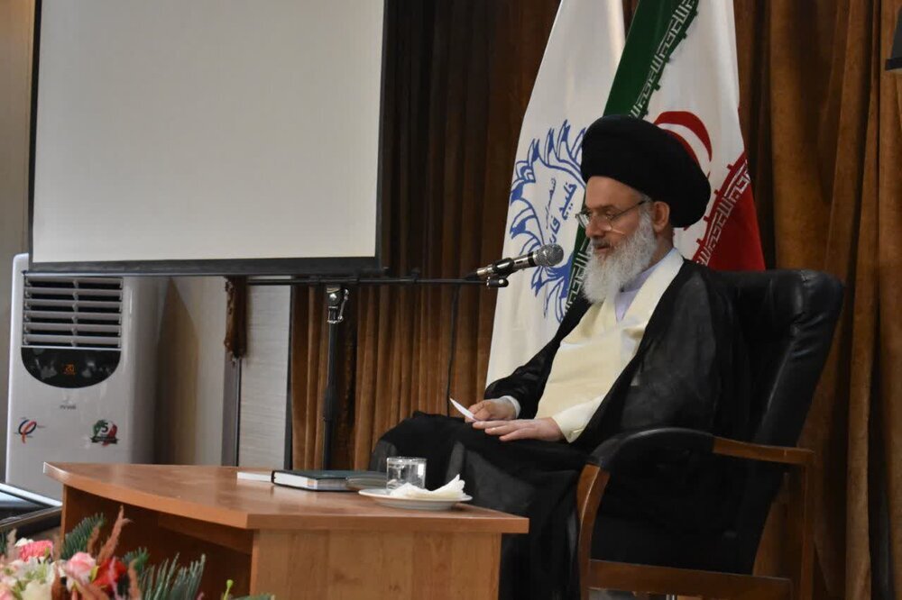 Islamic countries must stand against Israeli crimes: Senior cleric