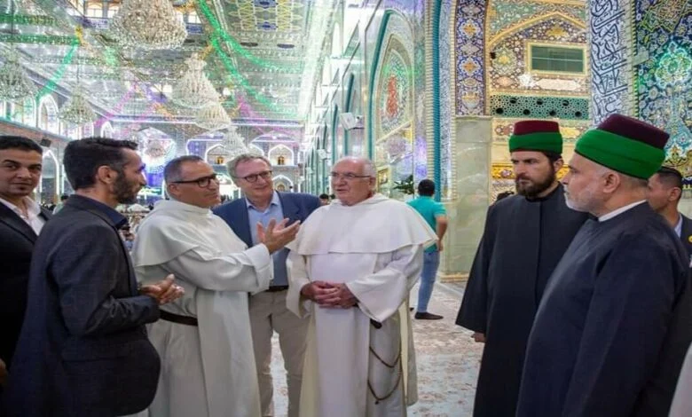 Christian delegation visits Holy Shrine of Imam Hussein, sees unique architecture