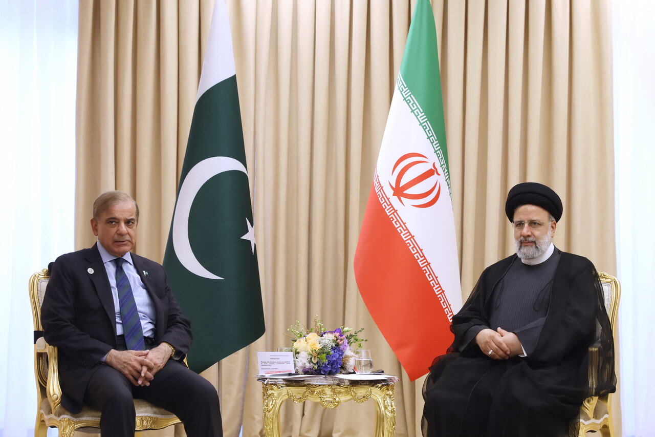 Report / Pres. Raisi’s Islamabad visit: Iran-Pakistan ties poised for historic transformation