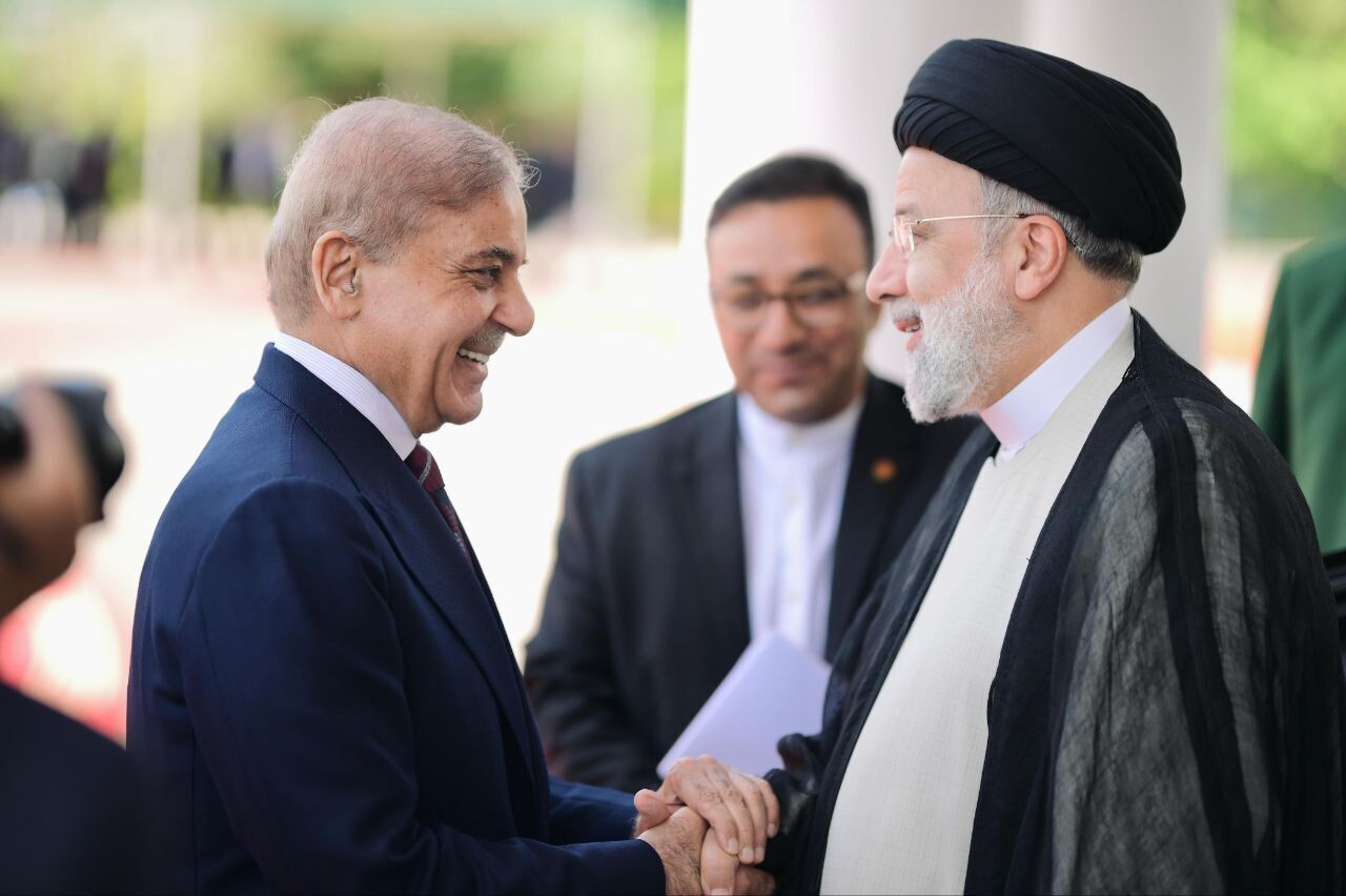Primeiro-ministro do Paquistão: A cooperação com o Irã continuará até ao estabelecimento do Estado da Palestina com a sua capital Al-Quds
