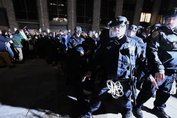 Dozens of US students arrested in pro-Palestinian protests