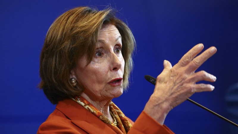 Pelosi: Netanyahu istifa etmeli