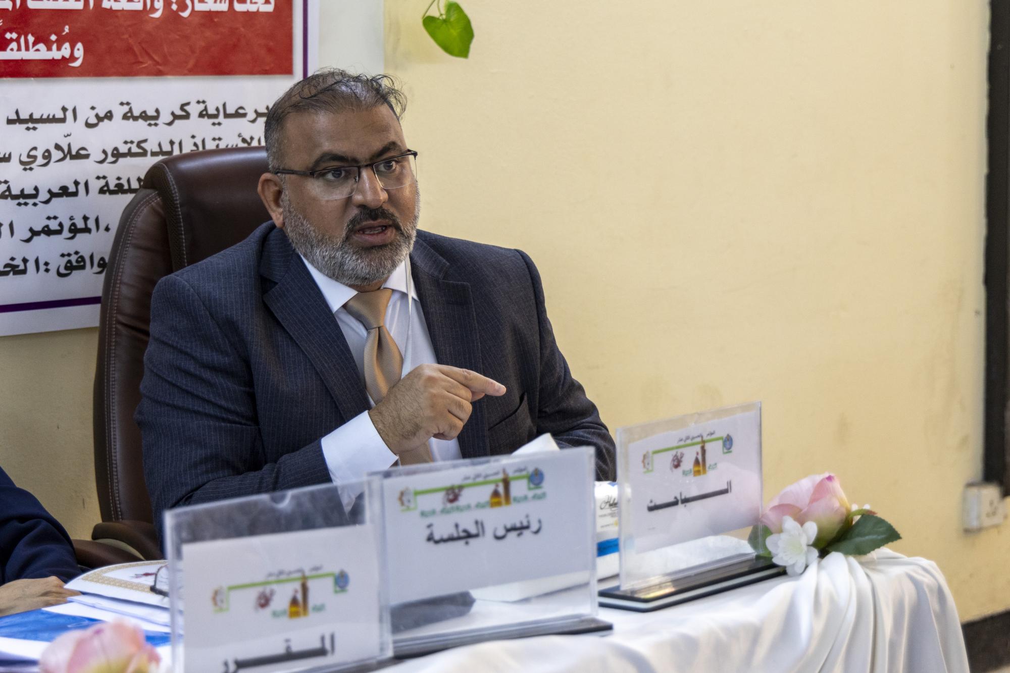 إقامة جلسات بحثية وحوارية في المؤتمر الحسيني الثاني عشر + صور