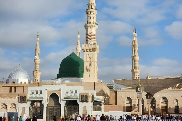  Prophet’s Mosque in holy Medina welcomes nearly 6m million worshipers in a week
