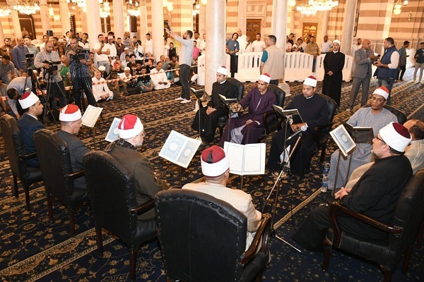 تنظيم ختمة القرآن المرتلة بمسجد السيدة زينب(ع) في القاهرة