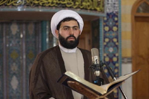 قارئ لبناني دولي يتحدث عن أهمية ايصال صوت القرآن الى العالم