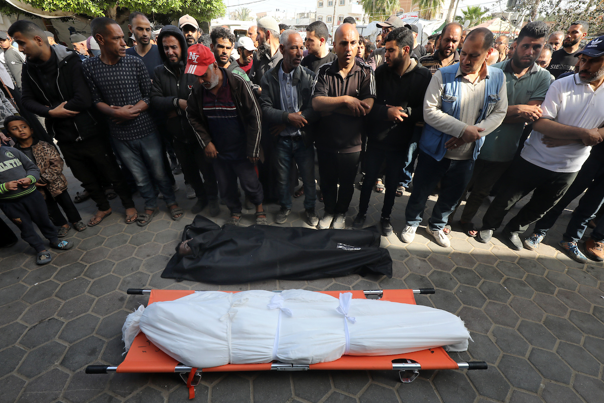 71 Palestinian martyrs in 7 Israeli massacres in Gaza in the past 24 hours