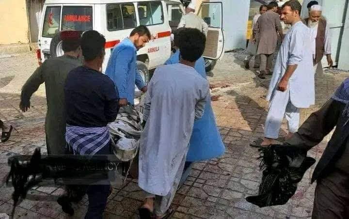 7 people, including child, martyred in attack on Shia mosque in NW Afghanistan (+Photos)
